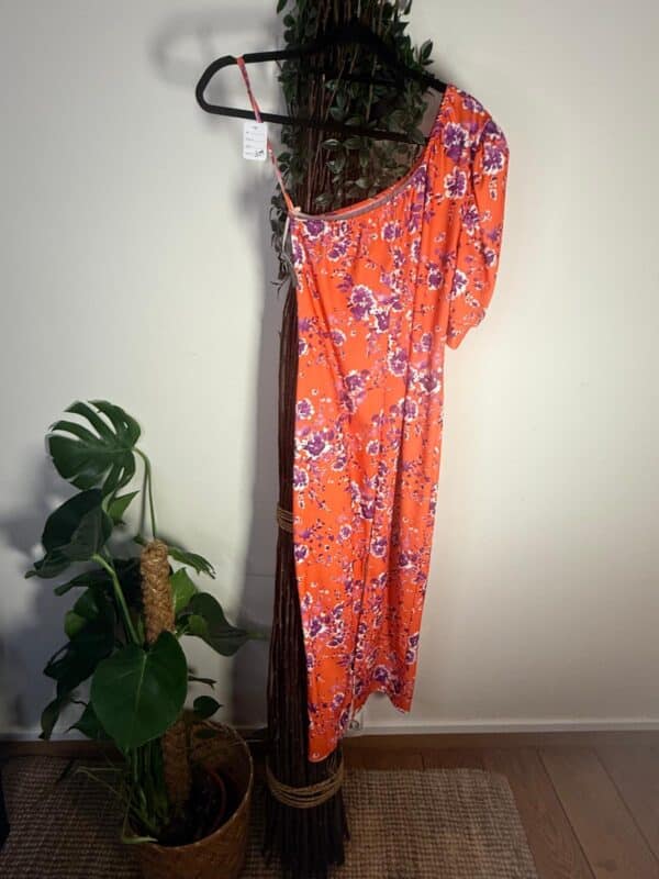Robe Linda – Image 2